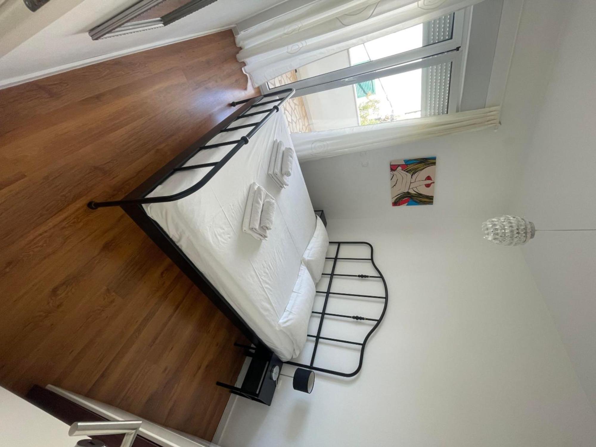 Apartments Leonardo Primosten Ngoại thất bức ảnh